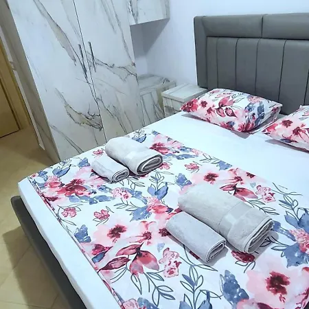 Deda'S Summer Apartments Vlore Exterior photo