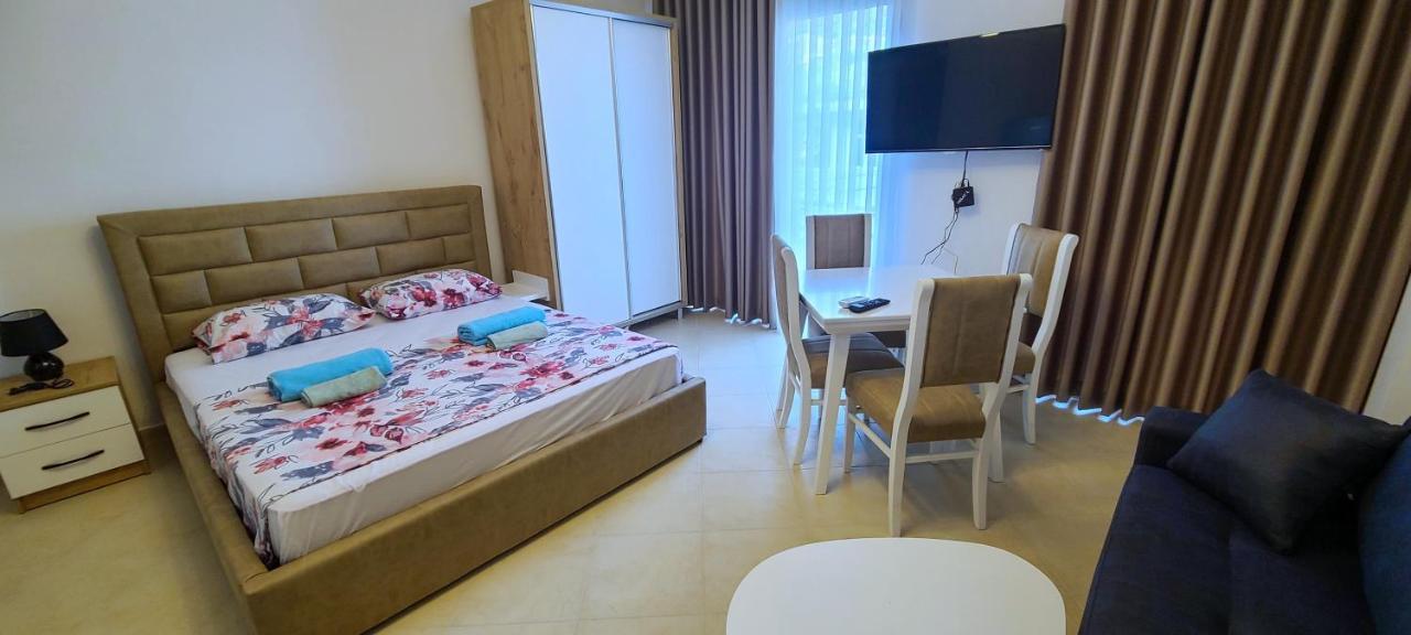 Apartment Deda's Summer *