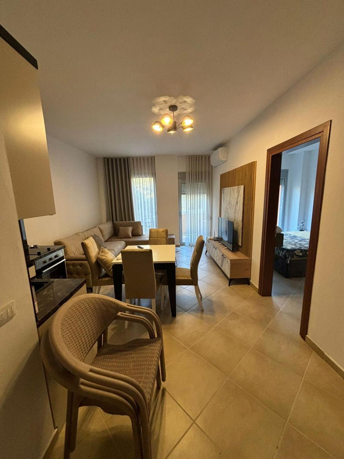 Deda's Summer Apartman *