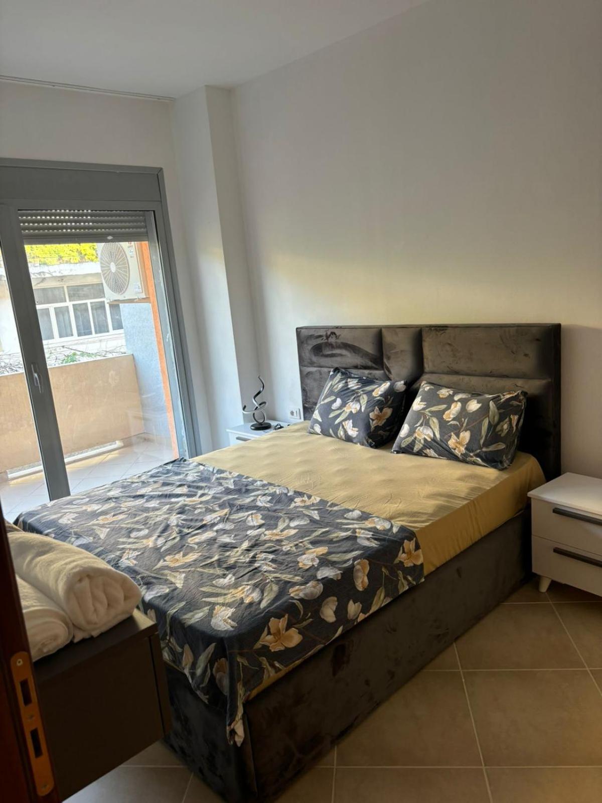 Deda's Summer Apartment